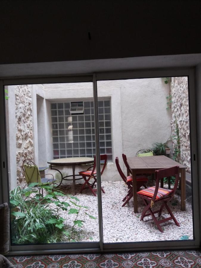 Le Patio Des Cigales Roquefort-des-Corbières Exterior foto