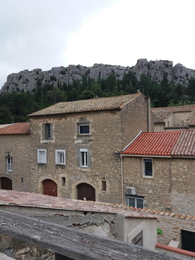 Le Patio Des Cigales Roquefort-des-Corbières Exterior foto